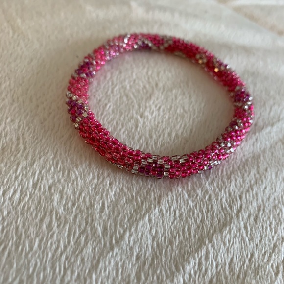 Beaded bracelets - Picture 4 of 5